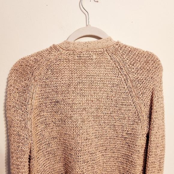 American Eagle | Women's Cropped Pink Cardigan Button-Down Sweater (Size Small) - Picture 11 of 14